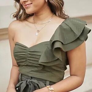 One-Shoulder Ruffle Crop Top